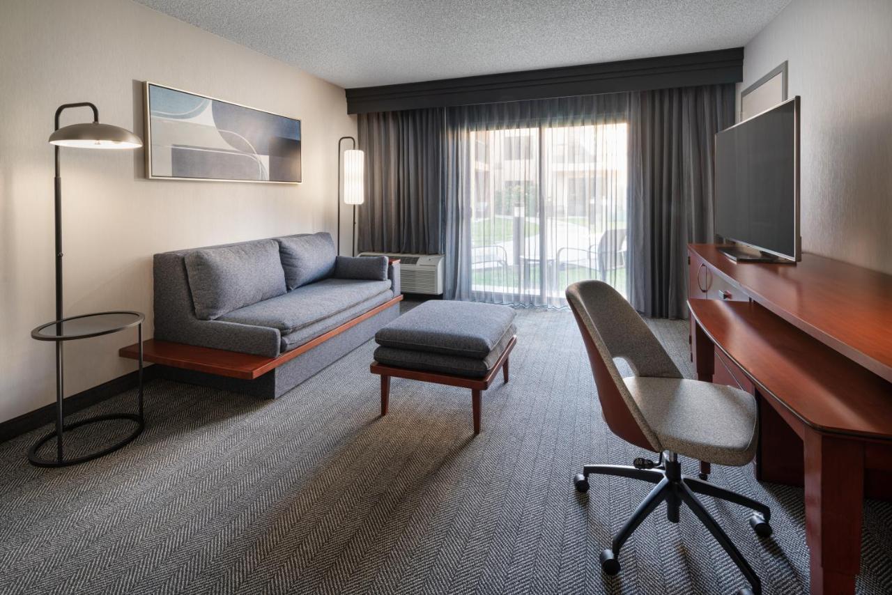 Courtyard By Marriott Los Angeles Hacienda Heights Orange County Dış mekan fotoğraf